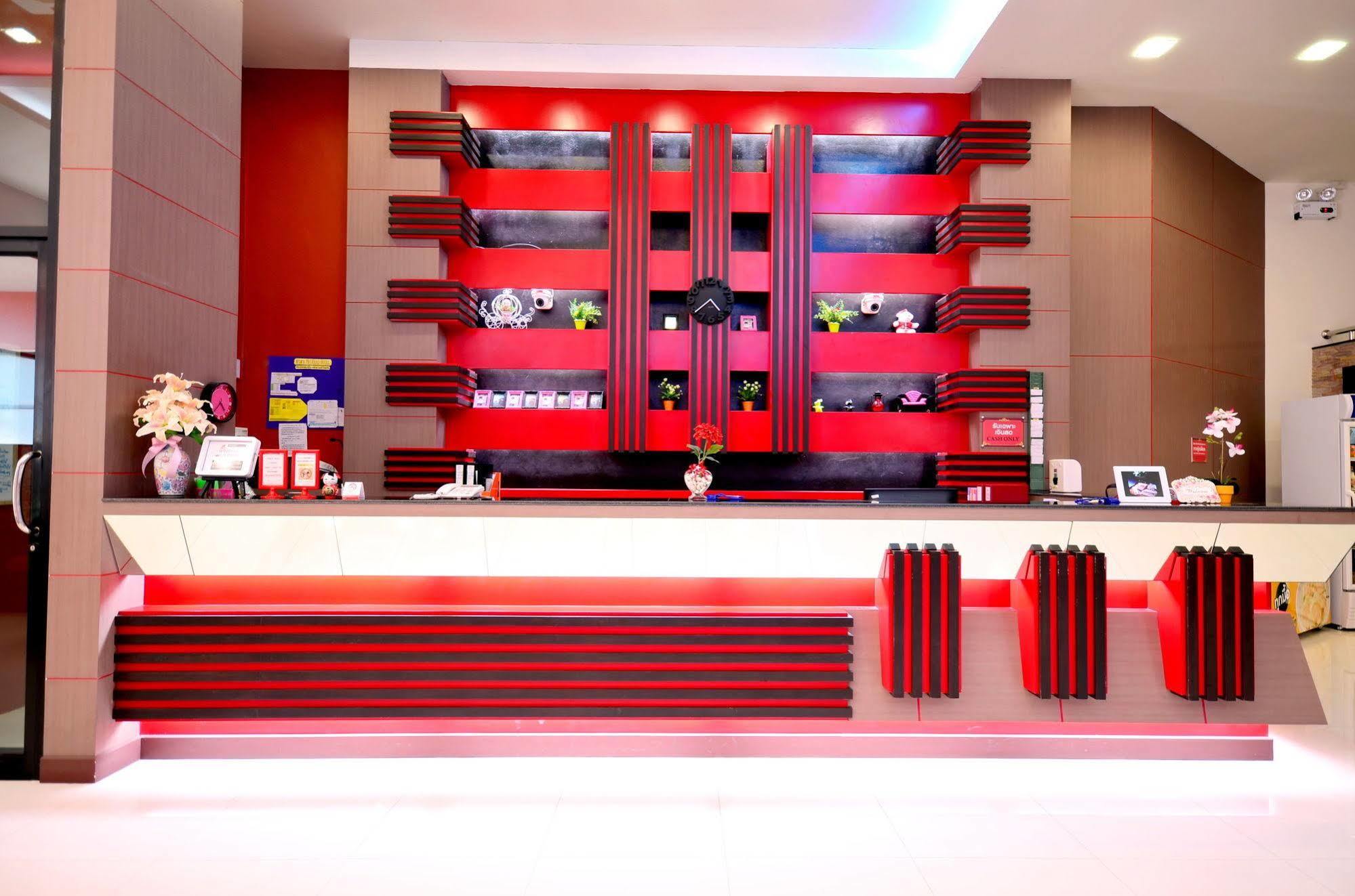Pb Grand Hotel Hat Yai Εξωτερικό φωτογραφία